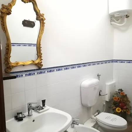 Torre Medioevale D'uguccione * Sansepolcro